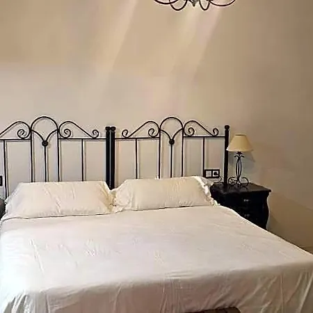 Pasteral Hotel Vilobi D'onyar